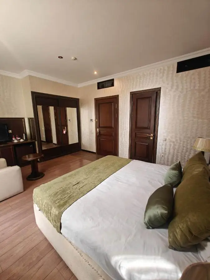 Smith Hotel