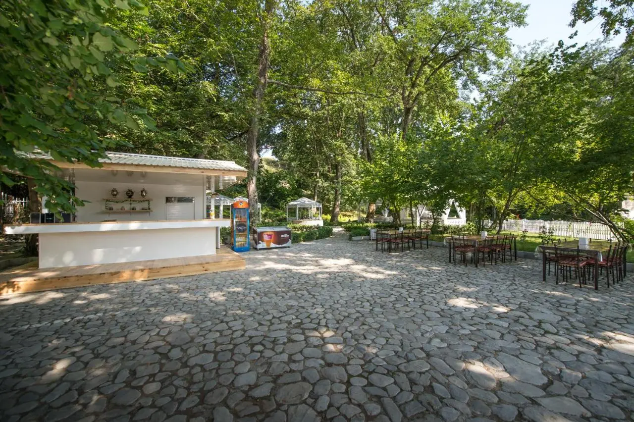 Chukhur Gabala Museum Hotel