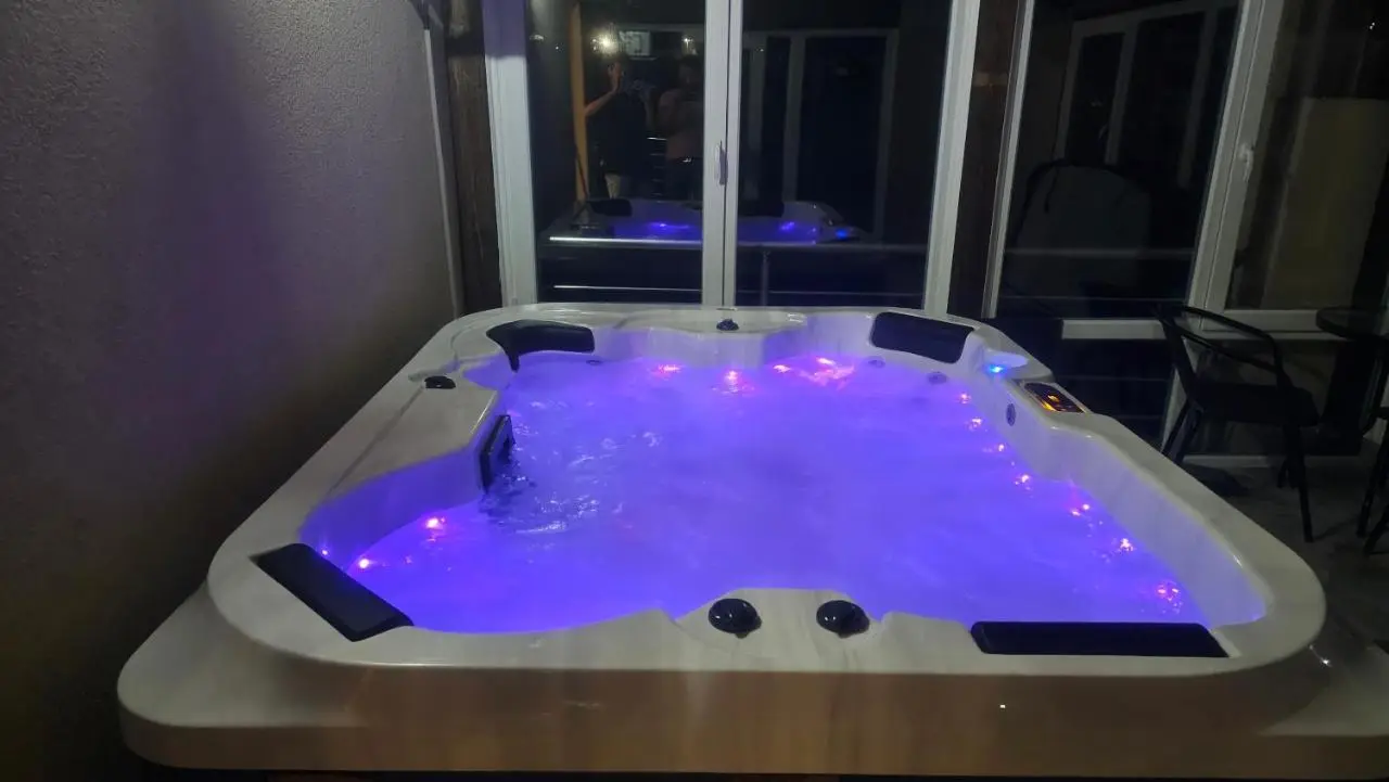 Villa Green Oasis Jakuzzi&Swimming Pool