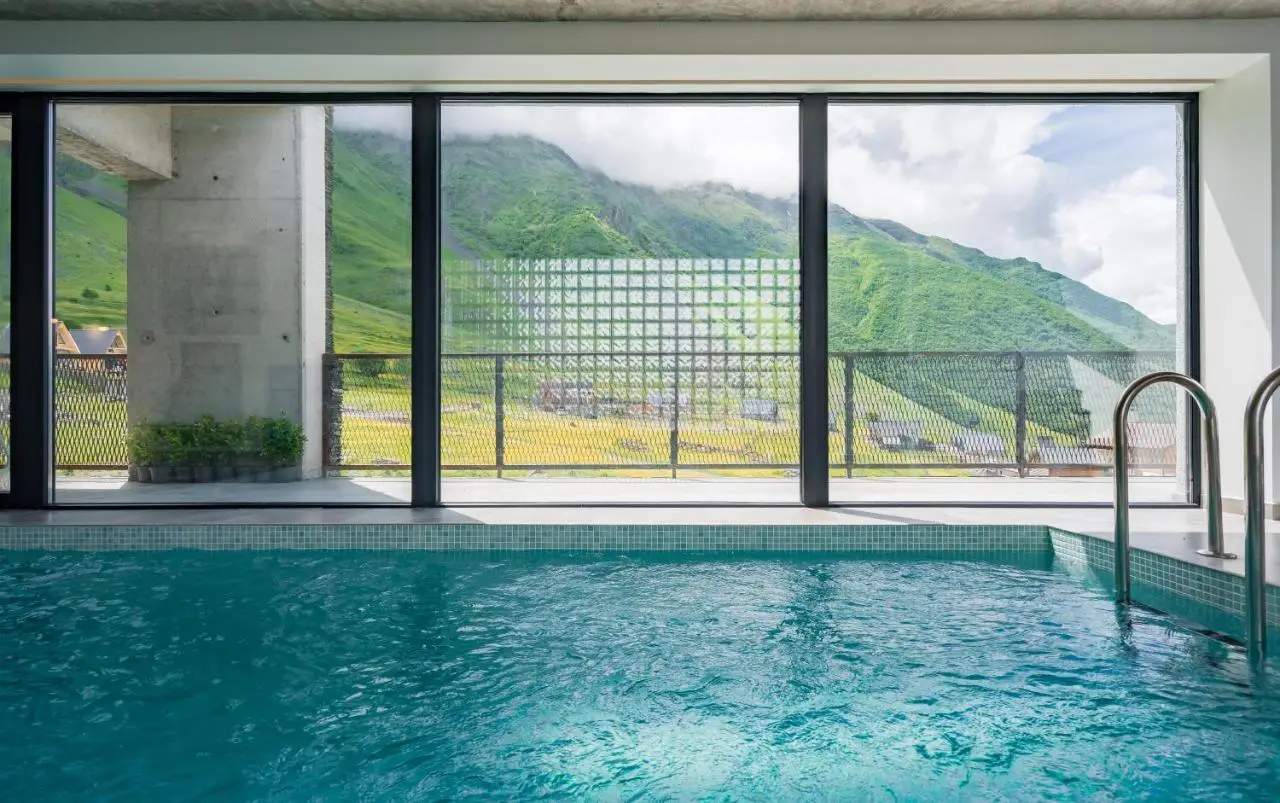 Step Inn - Kazbegi