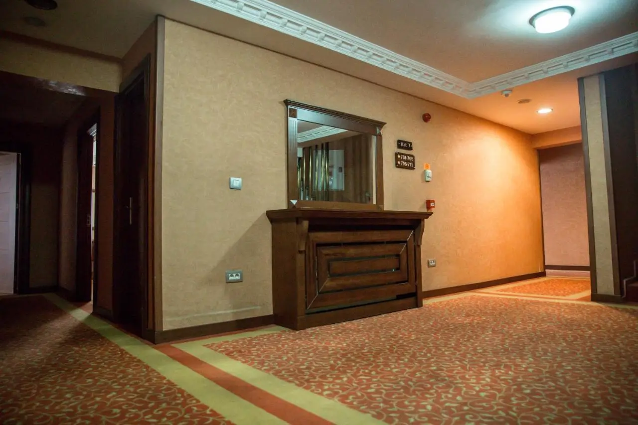 Yuksel Hotel