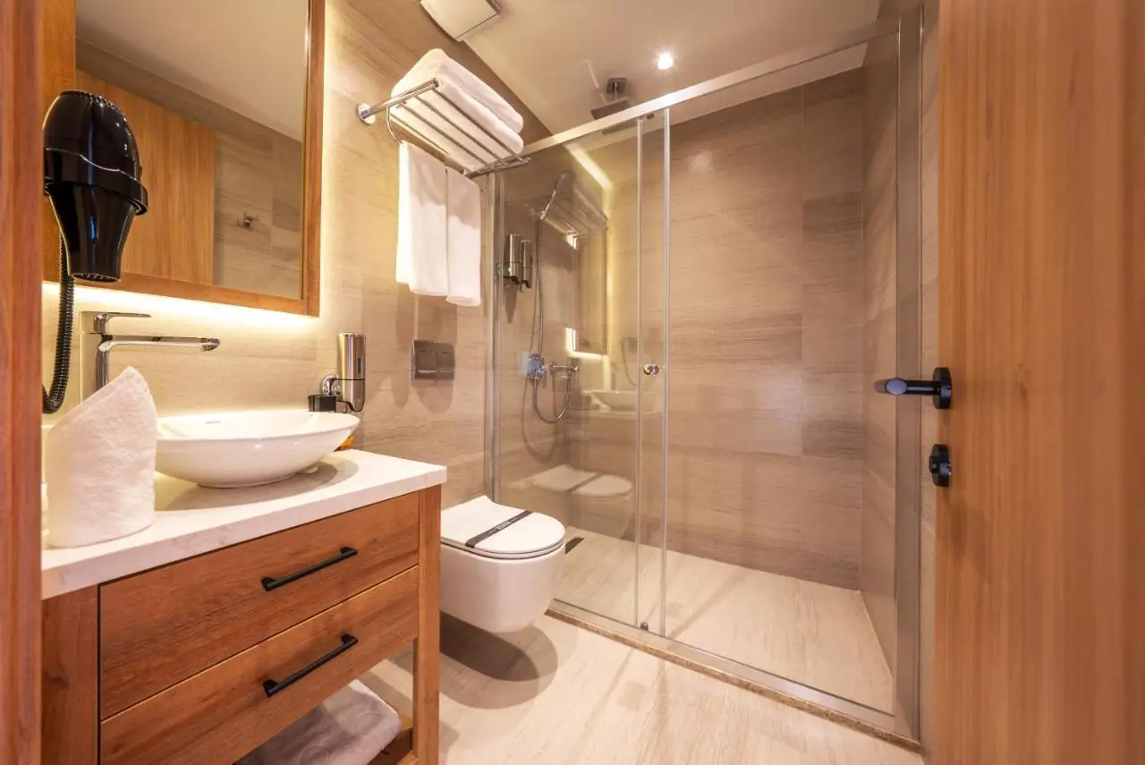 Premier Lounge Hotel