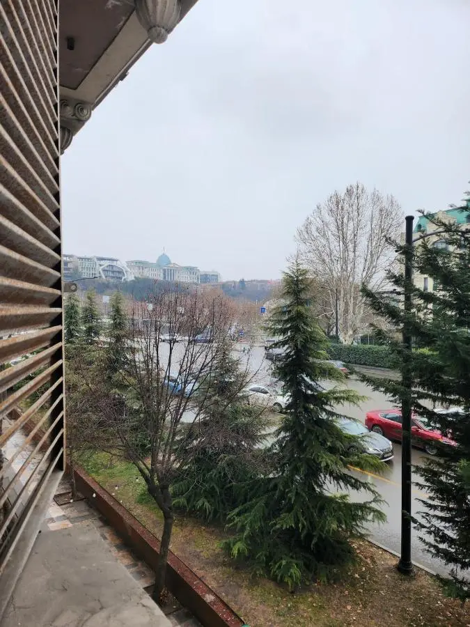 75 sqm Old Tbilisi Daily&Monthly 1-BD Apt