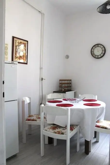 Monarch Apartment