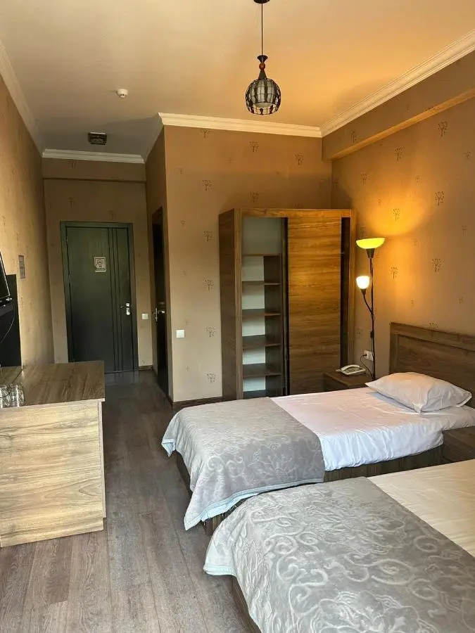 Hotel Nirvana