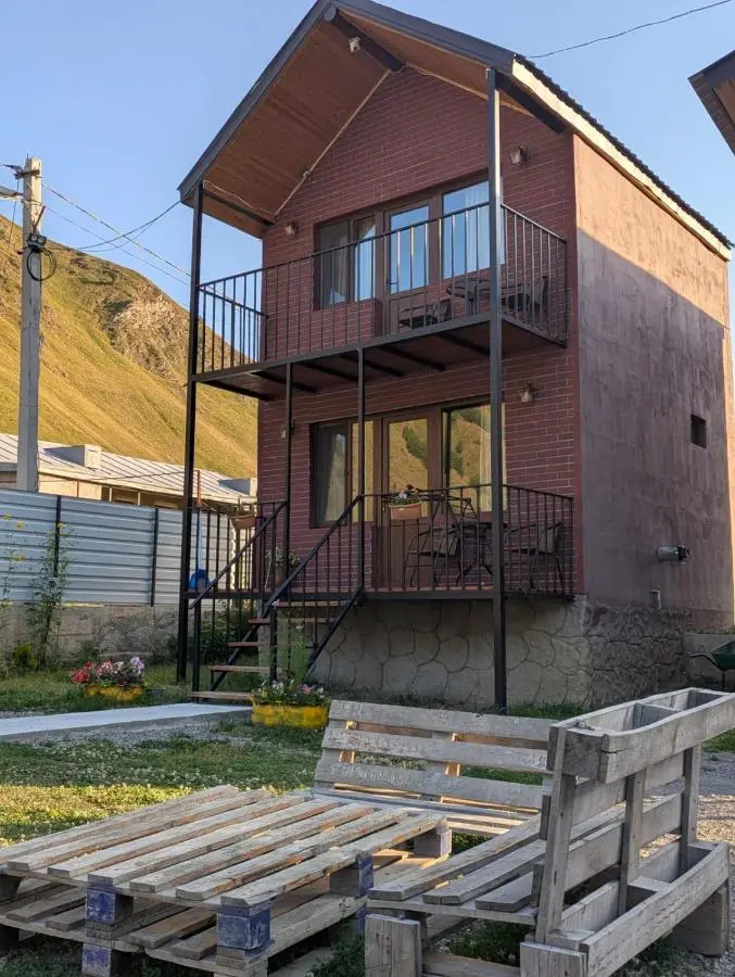 cottage nikolozi