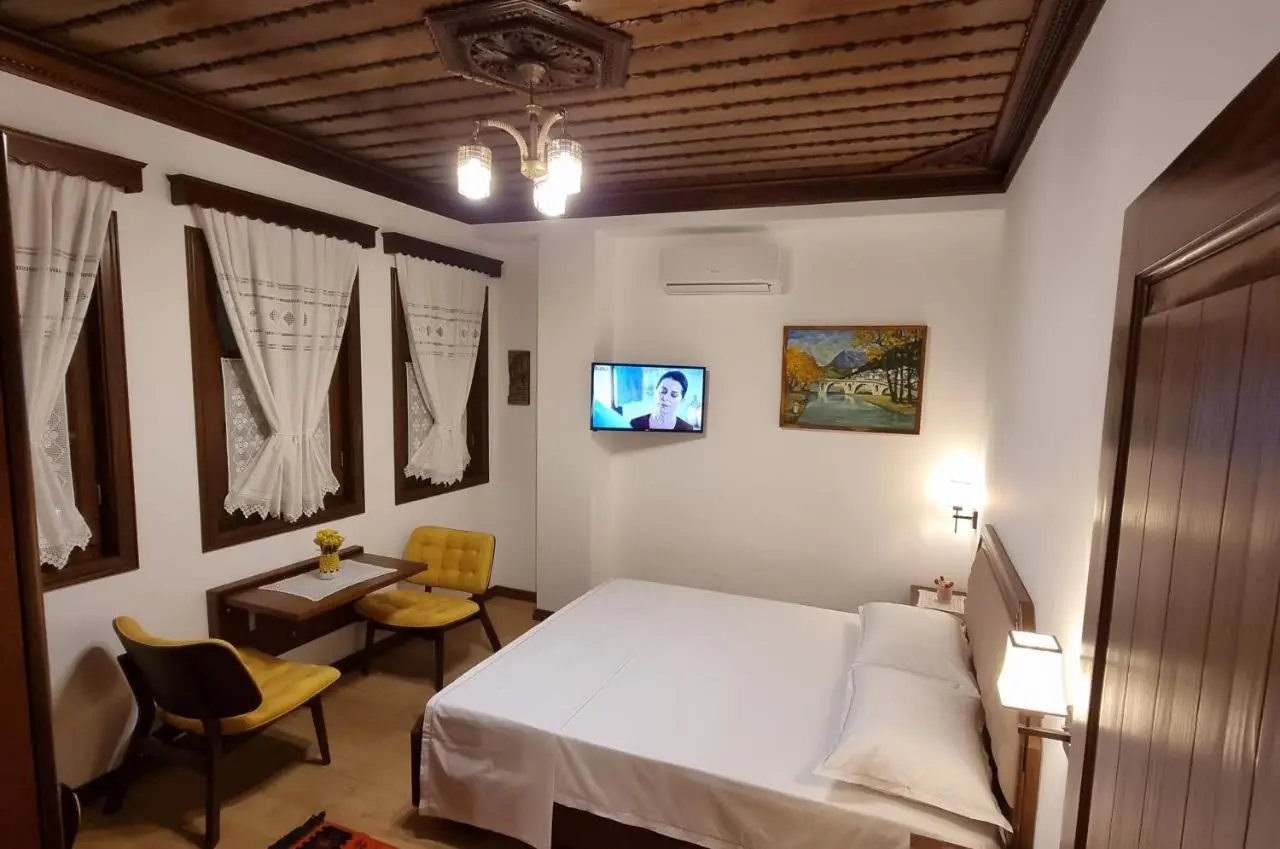 Master Hotel