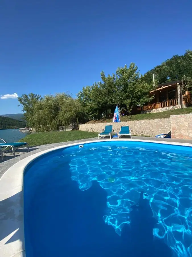 Rustic Heaven Ostrožac Cottage houses