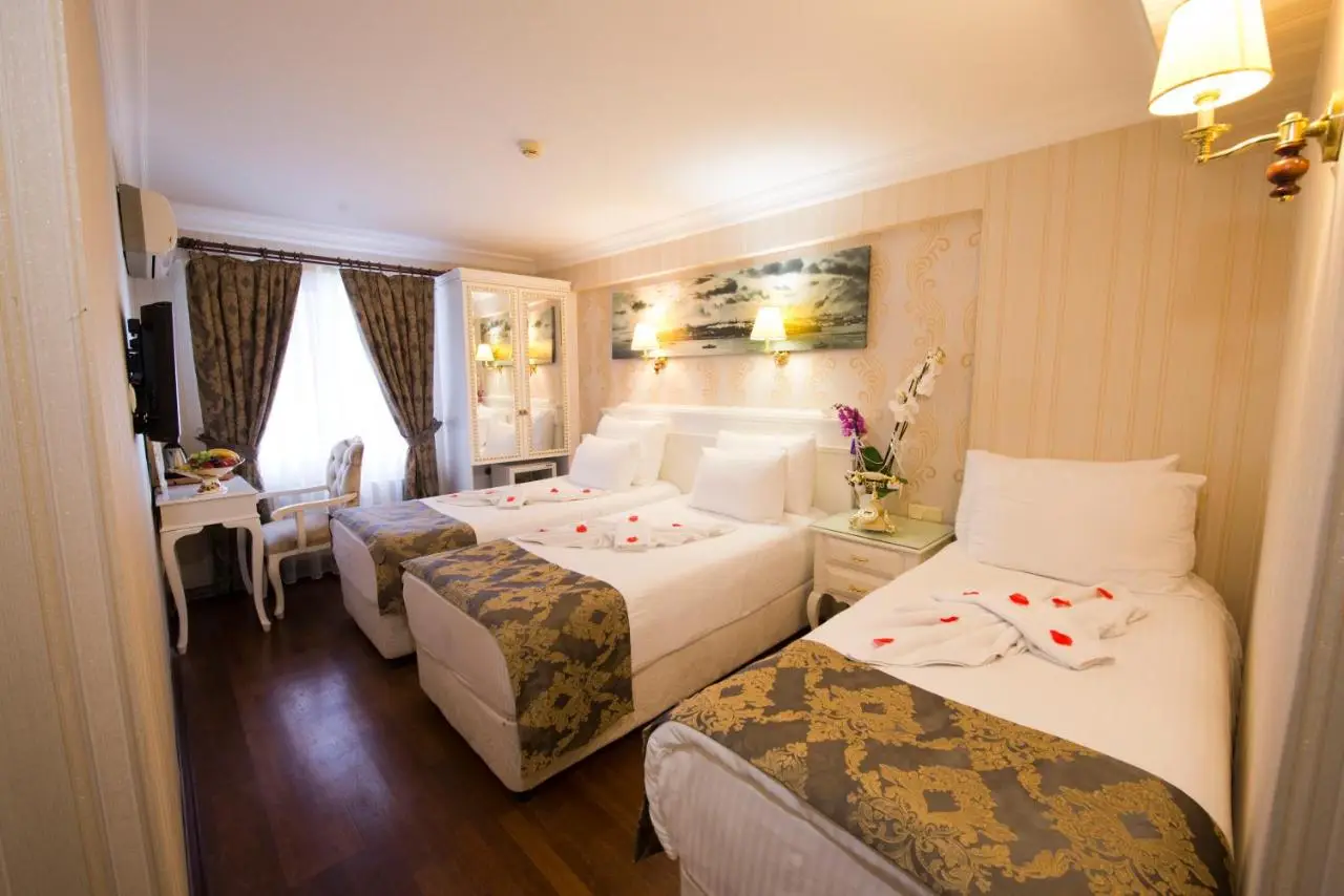 Golden Horn Hotel