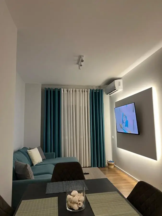 Jur Apartment