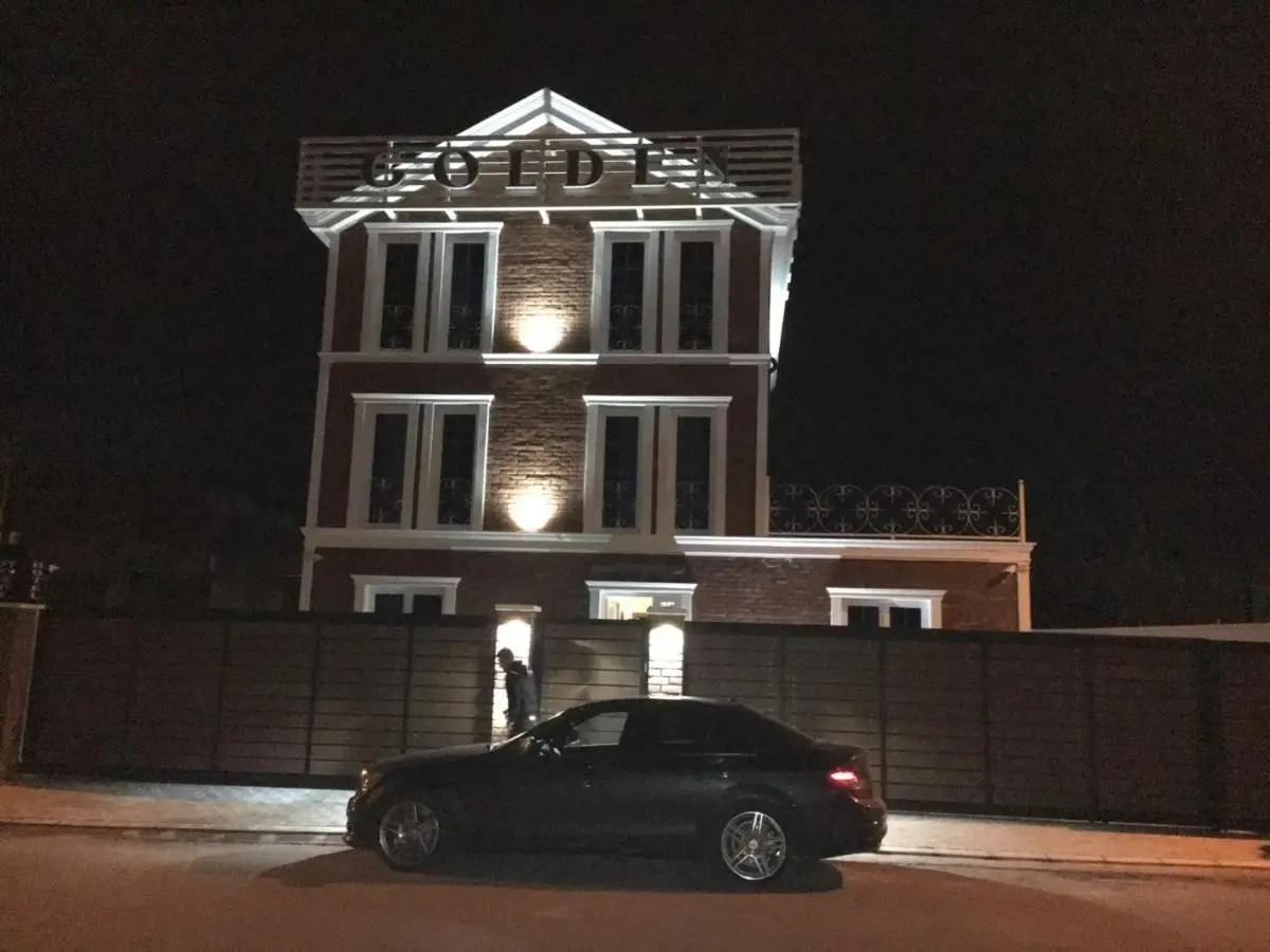 Hotel Golden