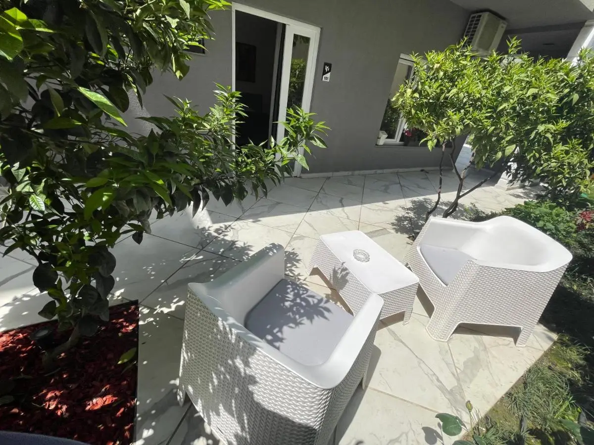 Venis Hotel