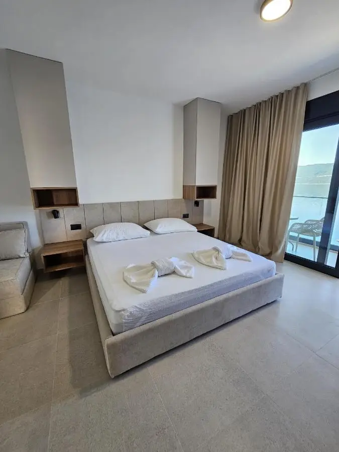Apartmani Leženić M