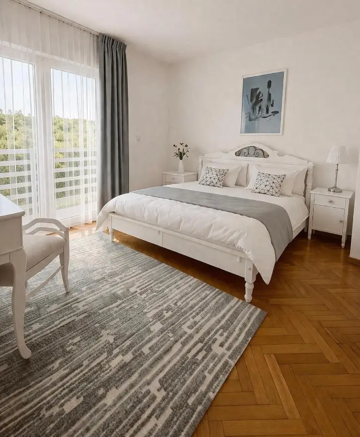 Bonita Apartments