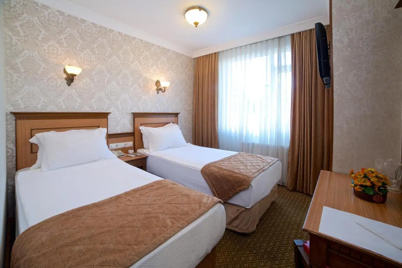 Grand Unal Hotel