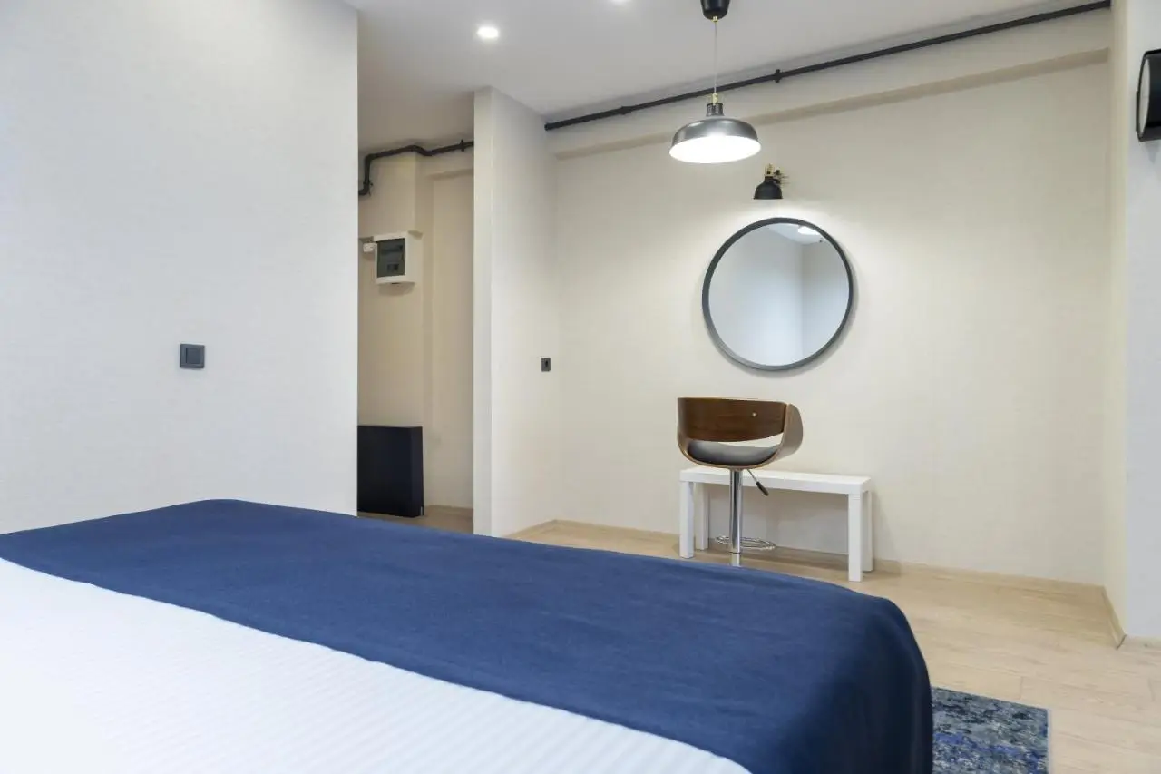 The Business Class Suit Karakoy