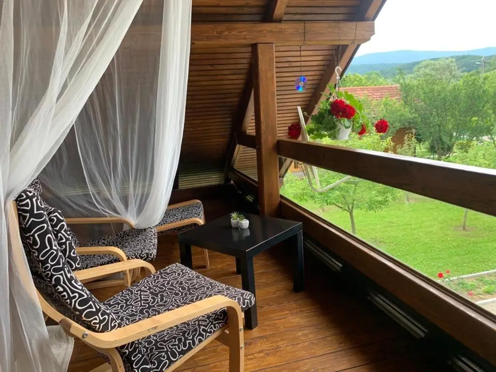 Unna-E Luxury House