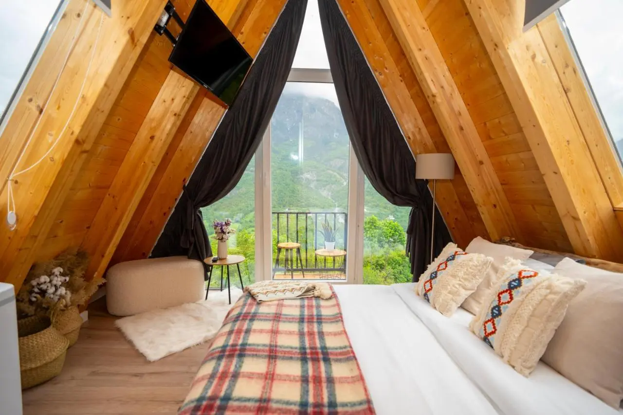 Vidis Chalet Boutique Hotel