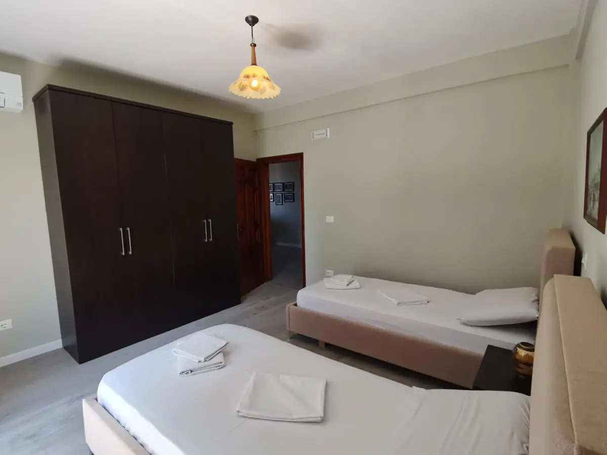Leatis Apartment