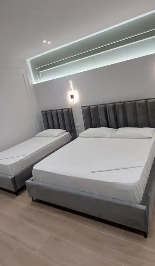 HOTEL KRISTAL