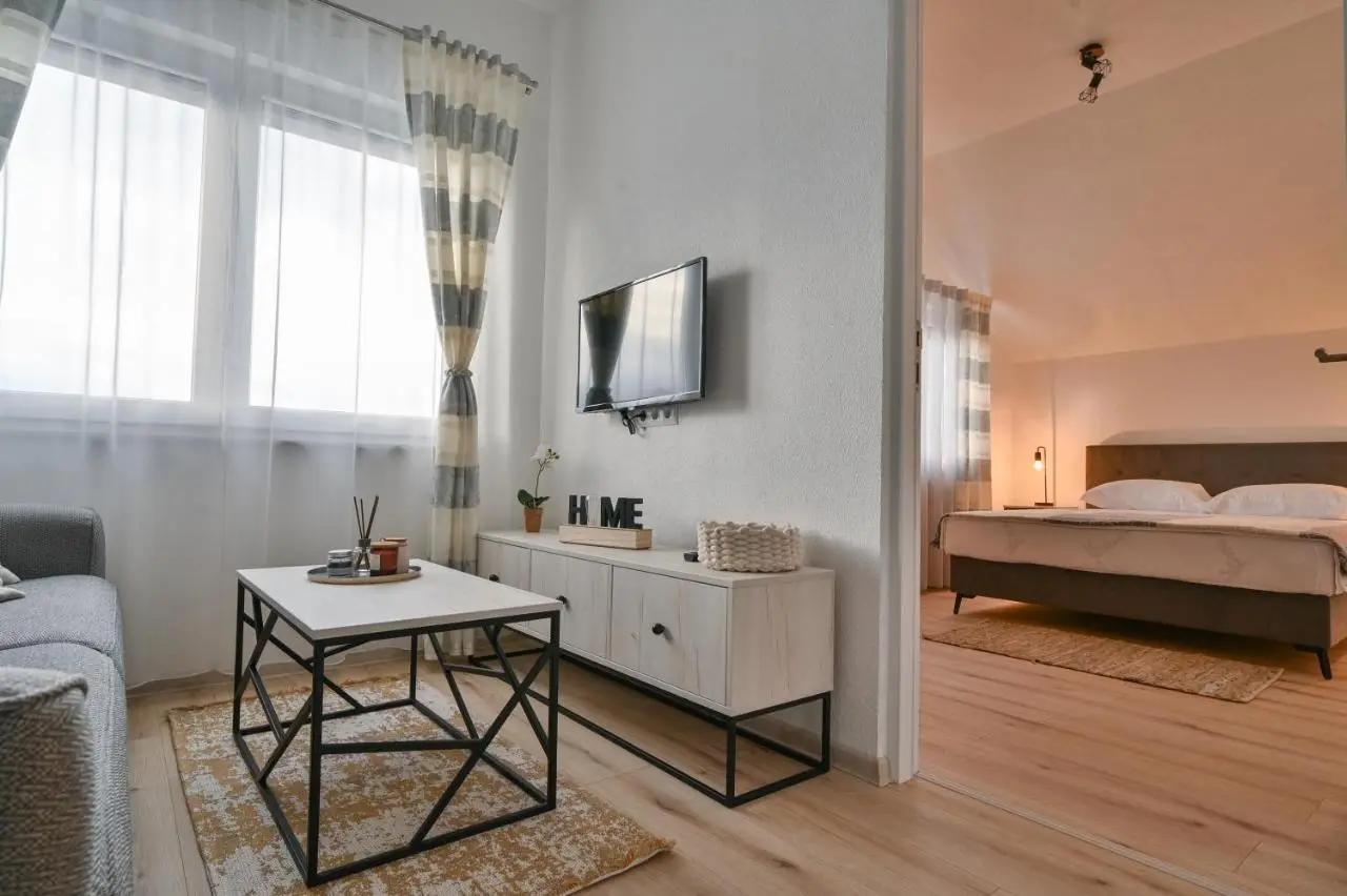 Apartman UMA