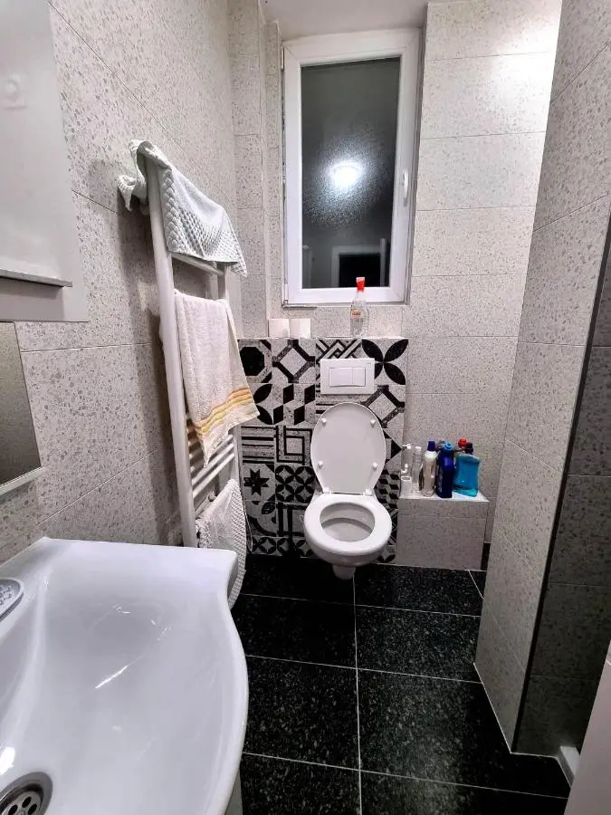 Airport Penthouse Apartments