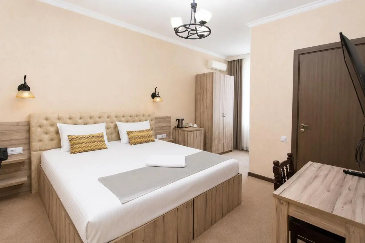 Hotel Imperial House