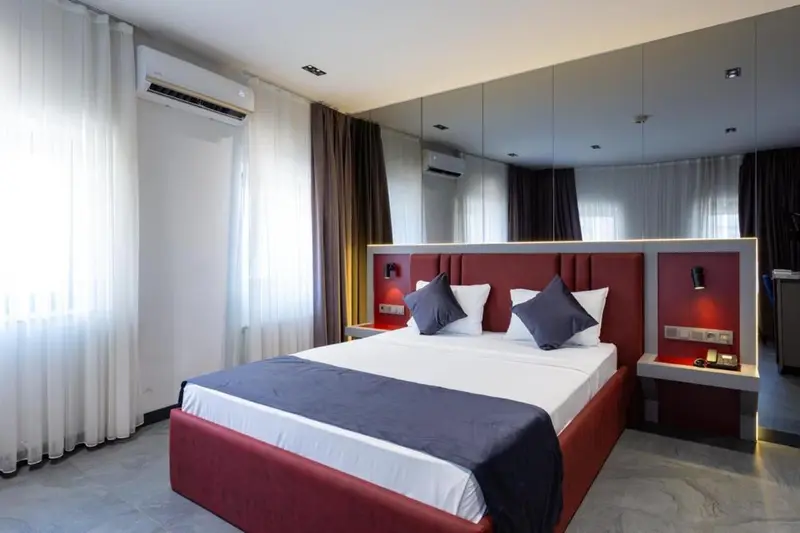 Abone Suites