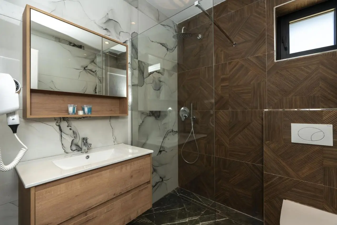 Hotel 5 Stinet