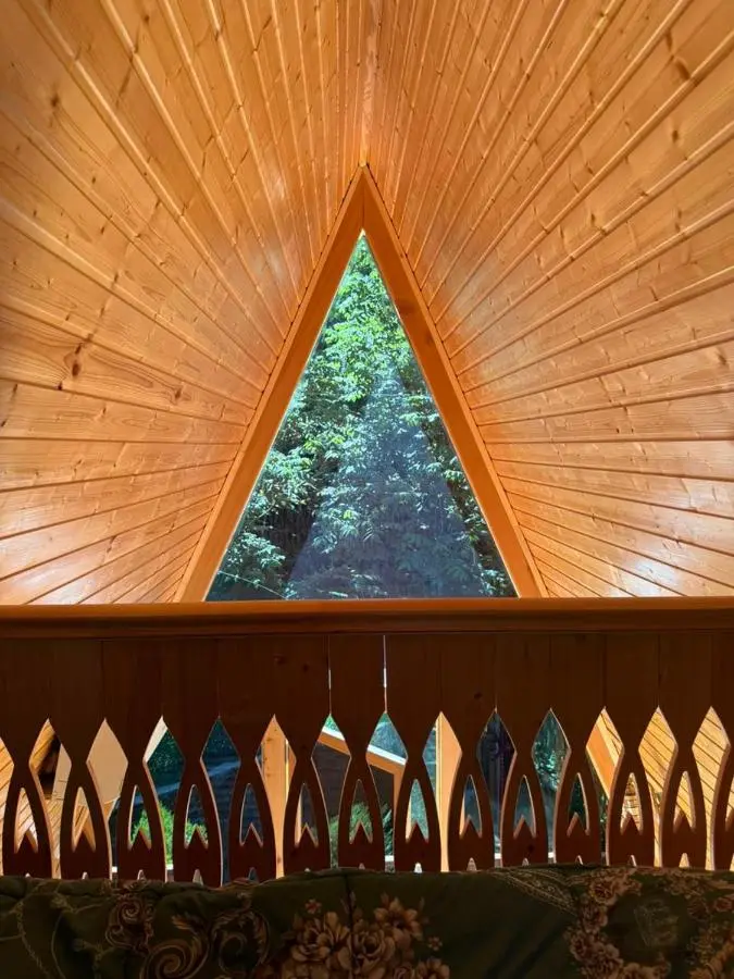 Riverhush cabin