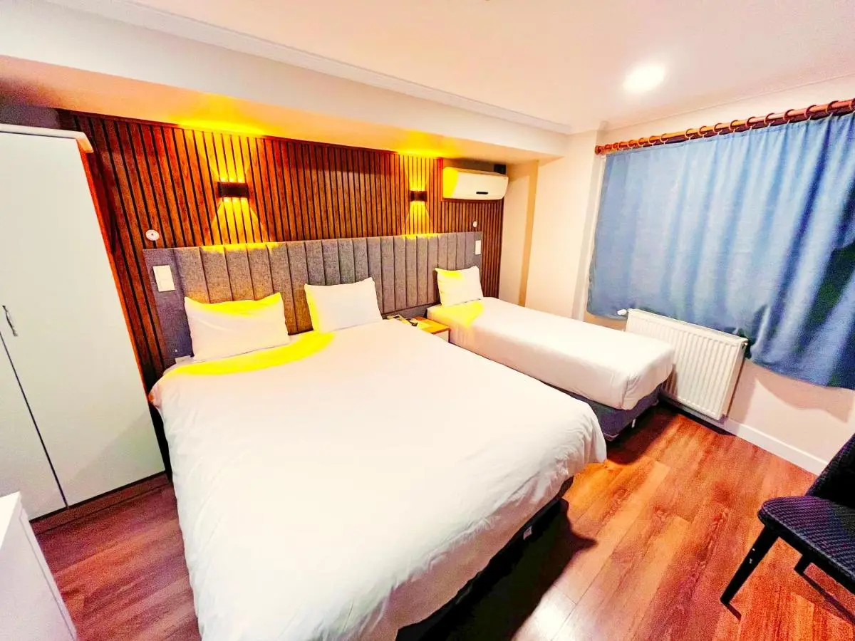 Naila Hotel
