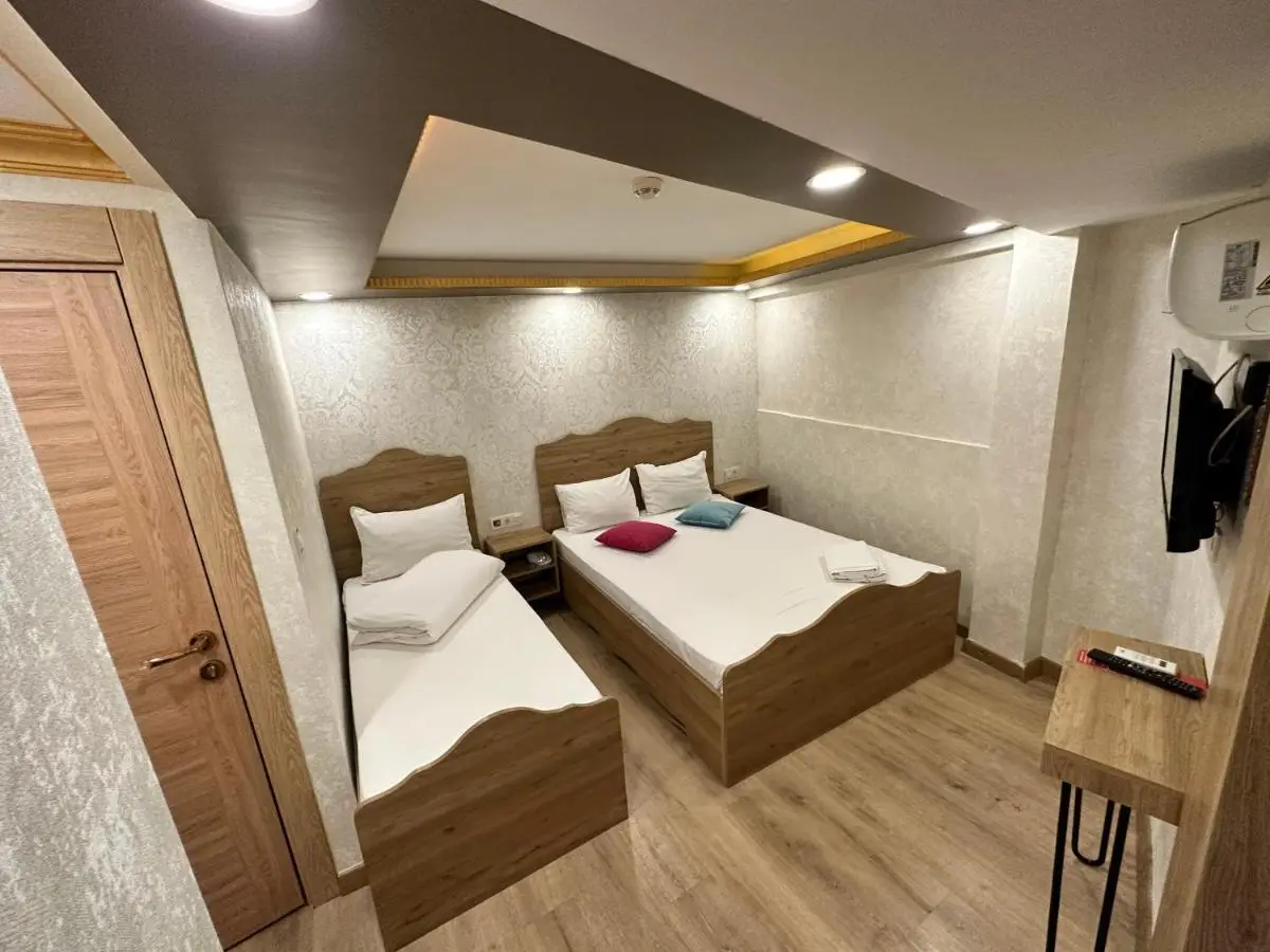 Golden Sail Hotel Old City