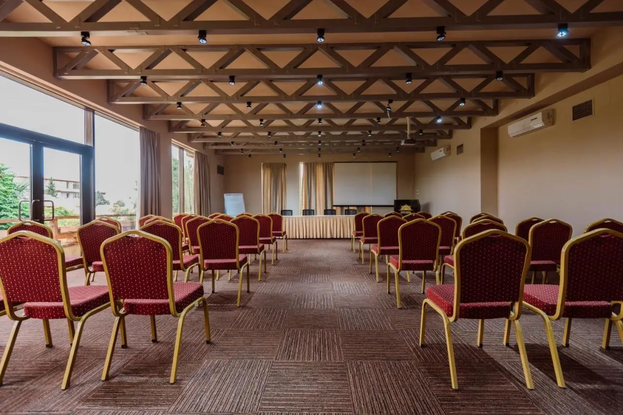 Dreamland Oasis Hotel Chakvi