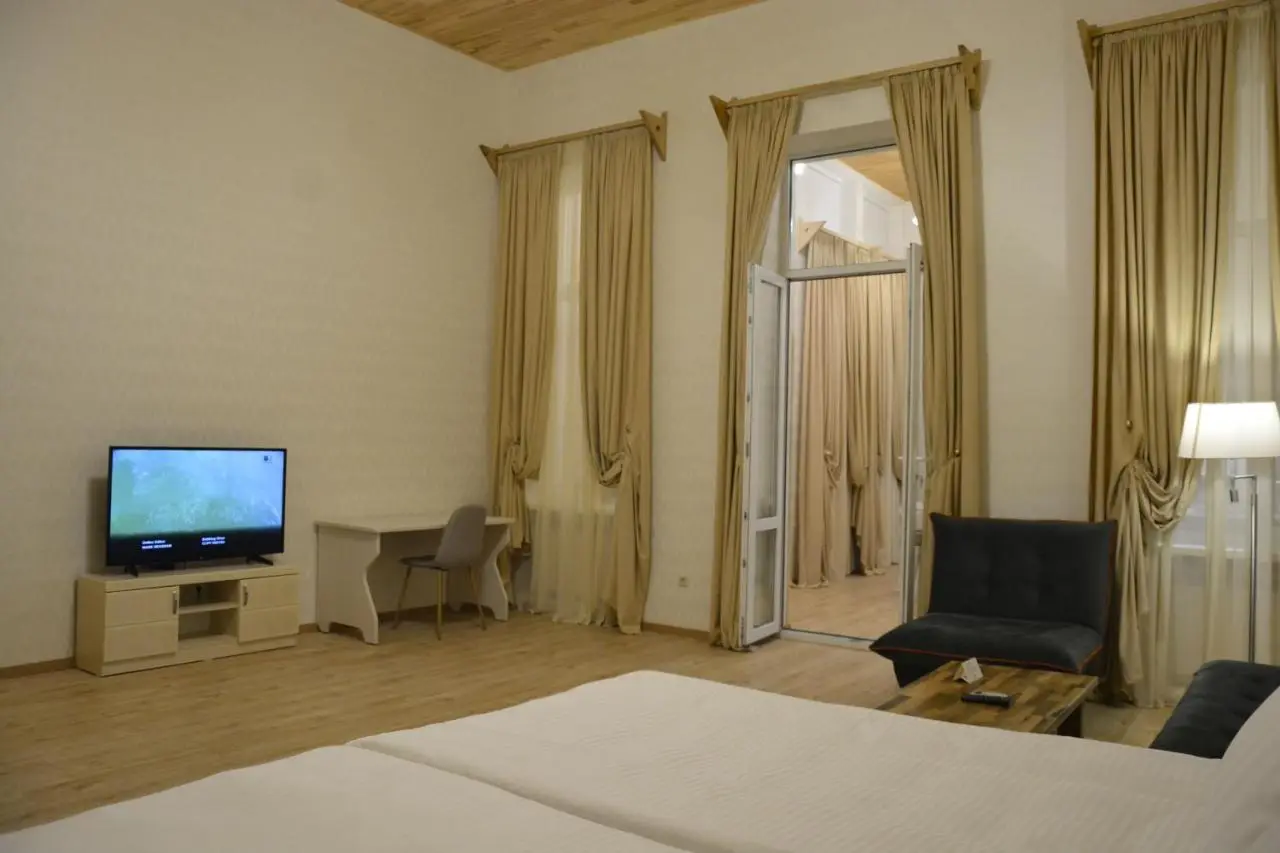 Tovstonogovi Street Apartment