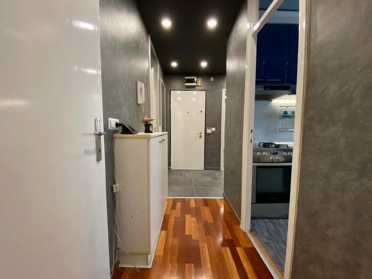 Apartment 8