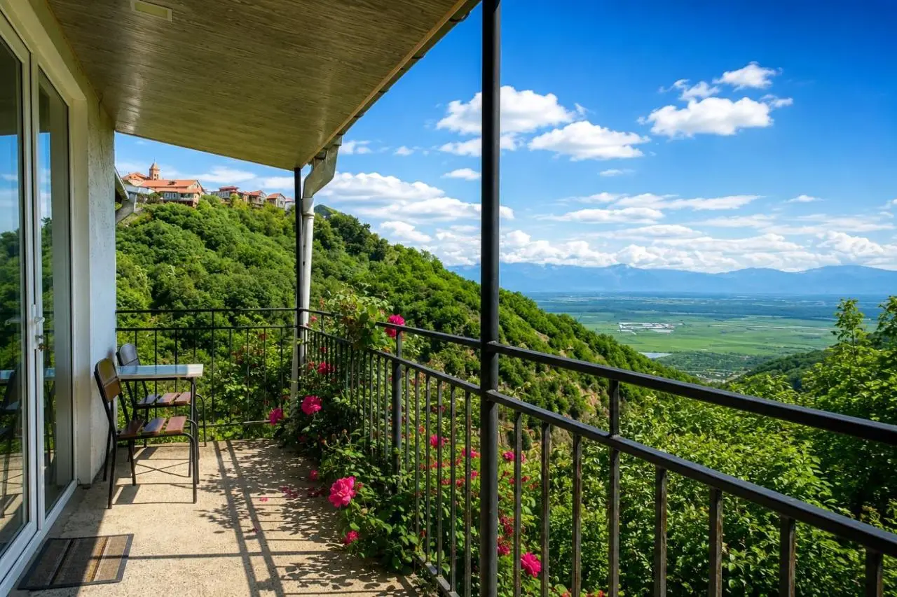 Lia's Guest House
