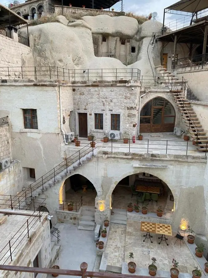 Göreme Escape Cave