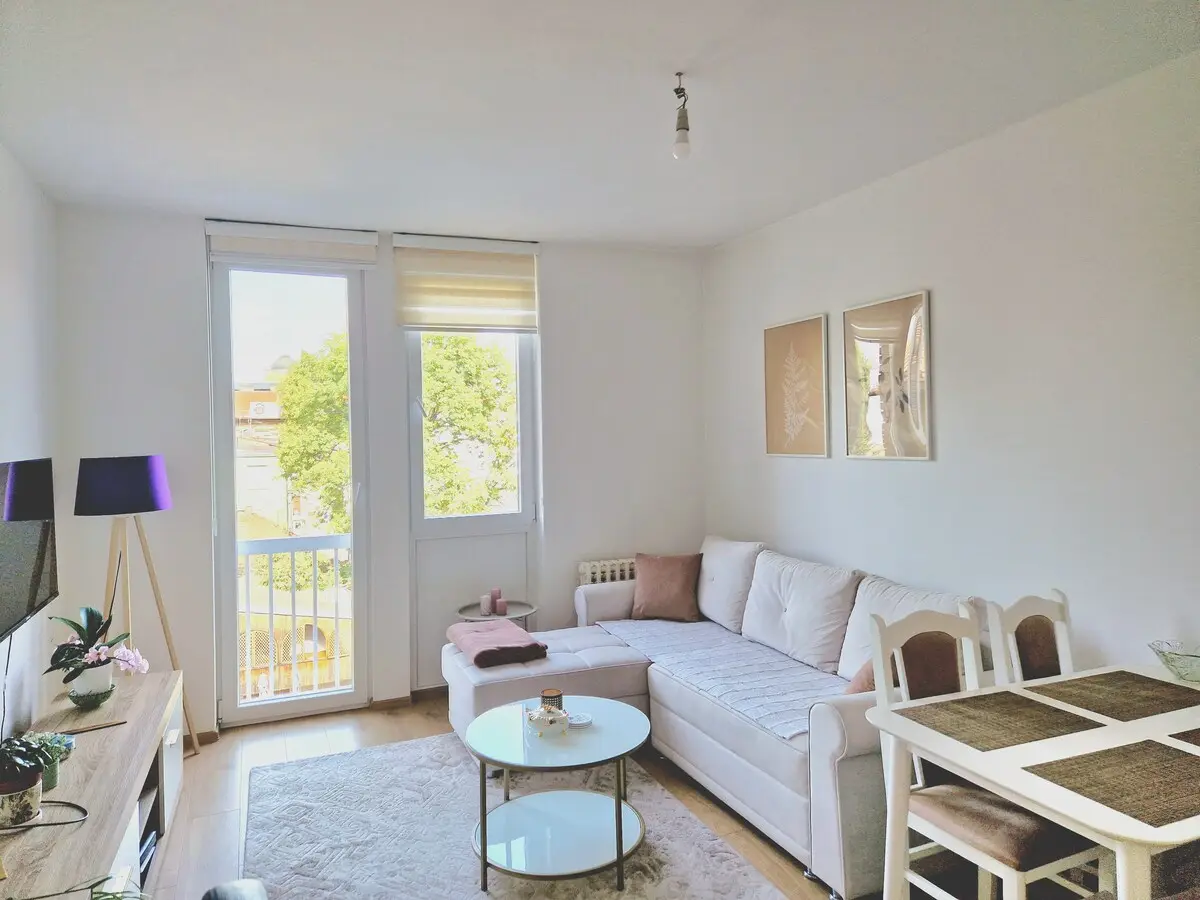 Cozy studio apartment in the Center of the City
