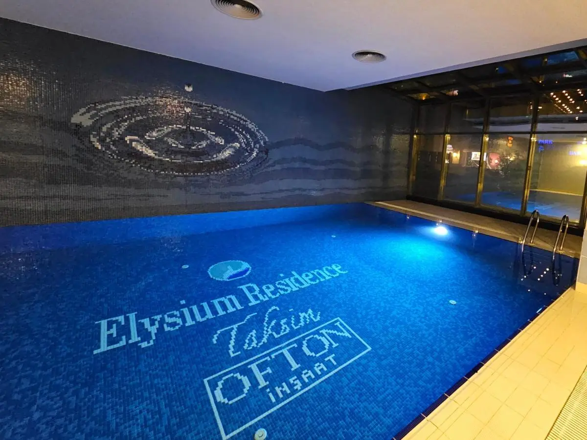 Taksim Square Residence, Two bedrooms, pool sauna gym