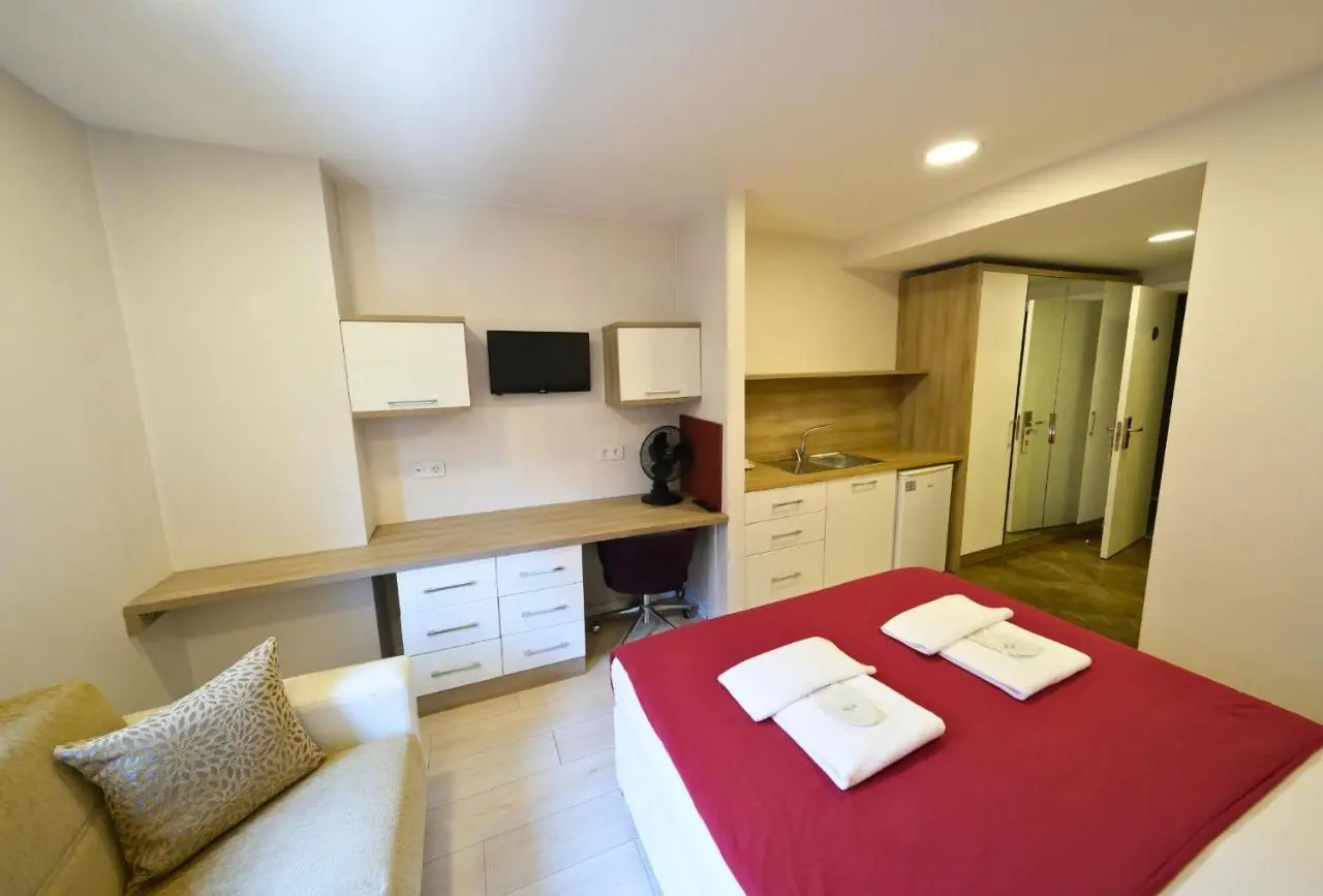 Uçar Royal Hotel ve Konferans Salonu