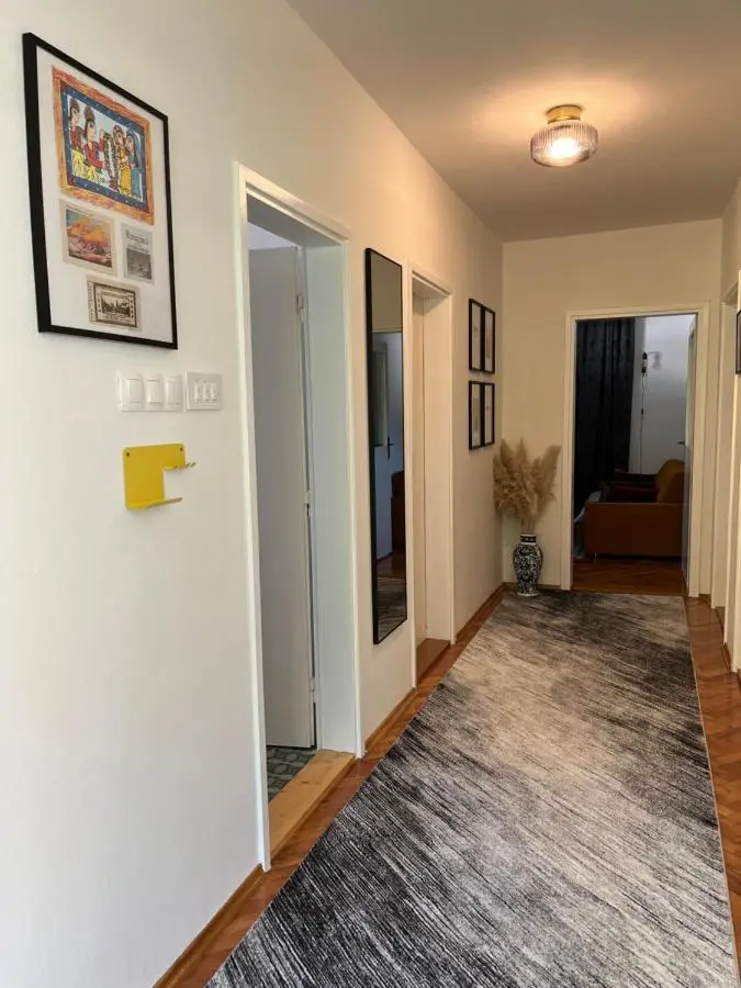 Nostalgia apartments
