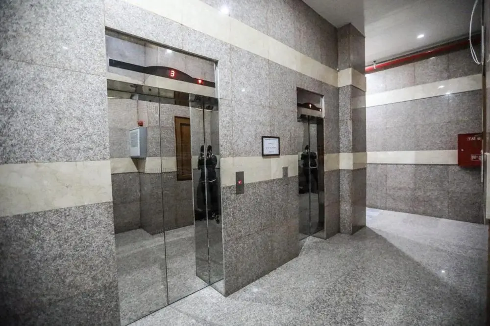 Apartment On Mc Donalds