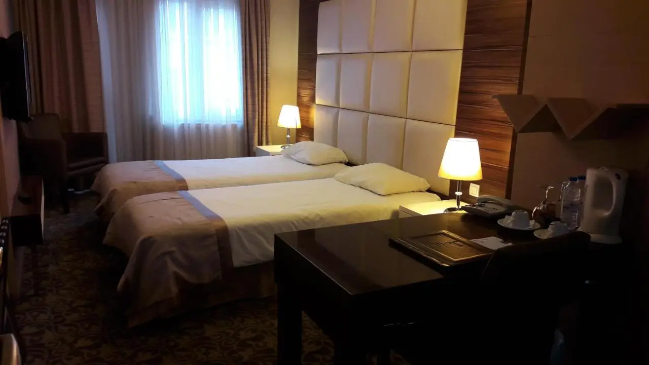 Derpa Suite Hotel