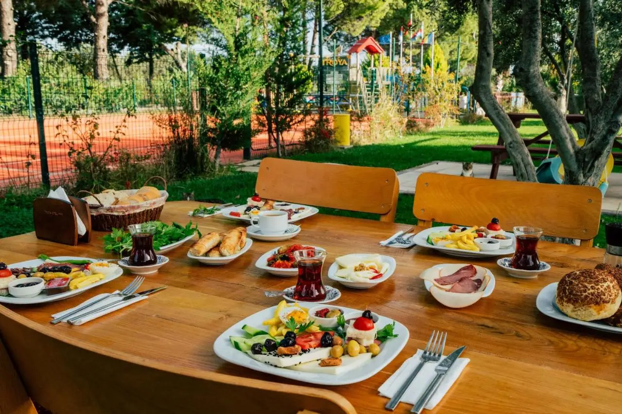 Helen Troya Hotel Geyikli