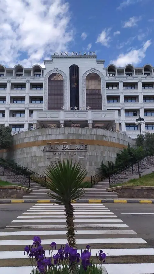 Ayan Palace Hotel