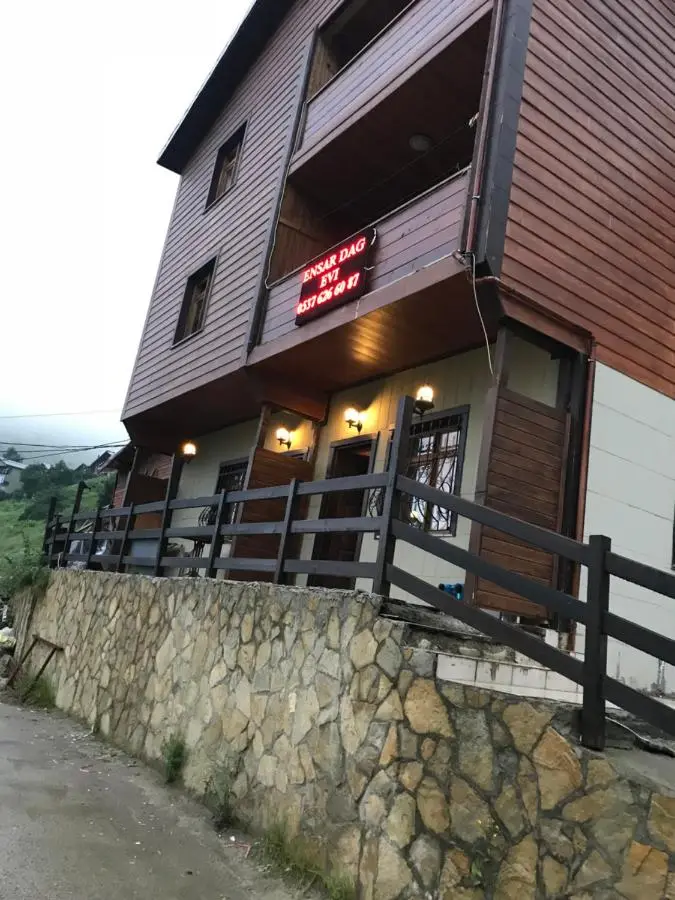 Uzungöl Ensar Dağ Evi