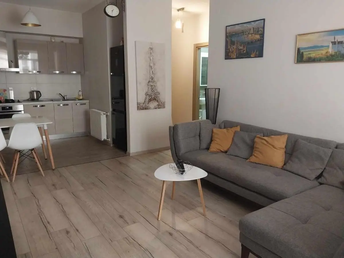 Sol's M2 White Modern Apartments