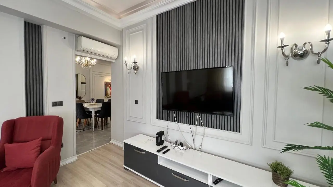 Taksim Square Luxury 4BR Next to Hotels Perfect for Families & Groups