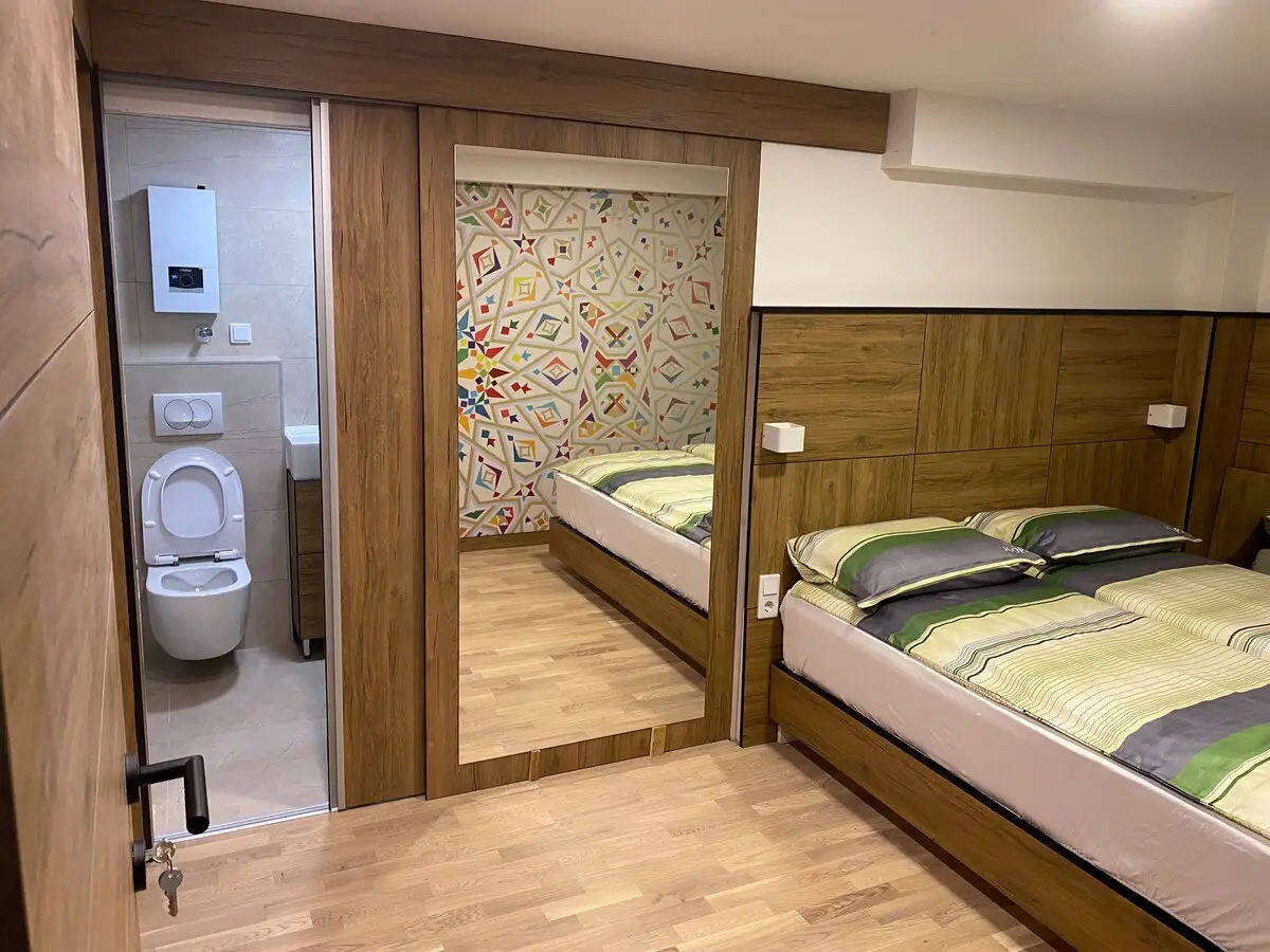 Villa Wood & Green Pool & Spa Residence
