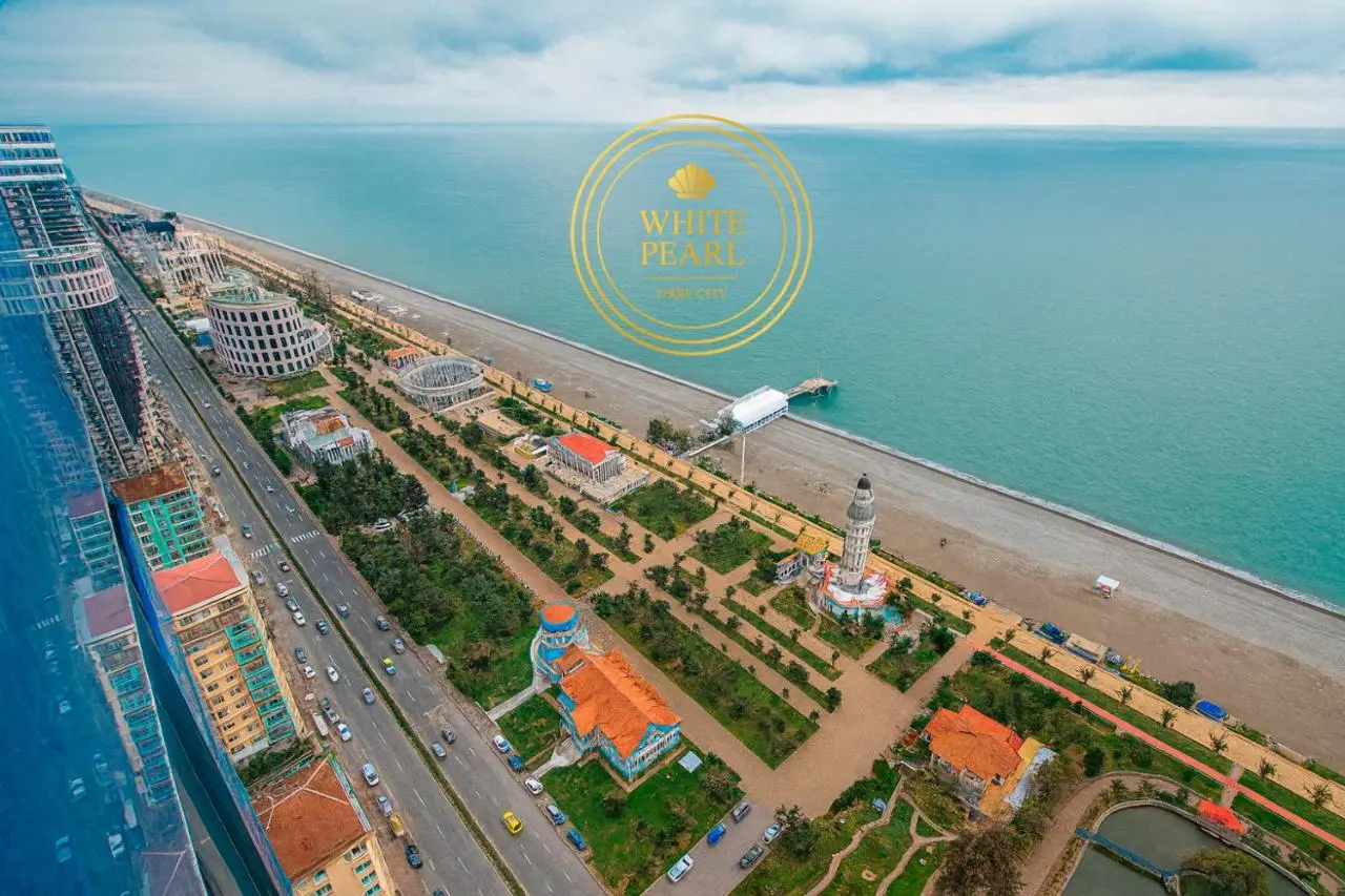 WHITE PEARL - Orbi City